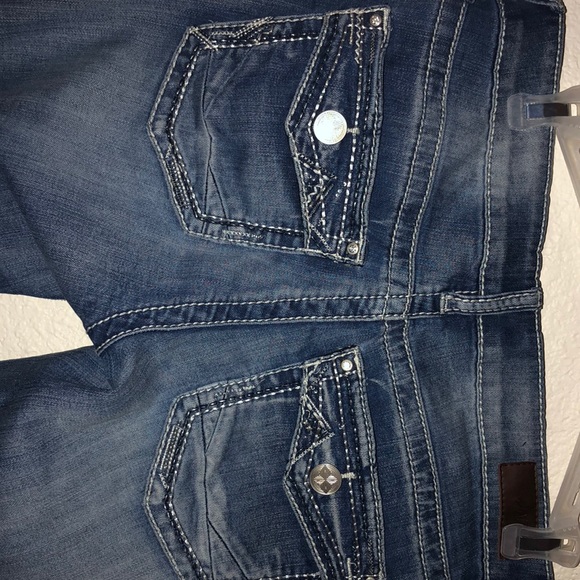 Jeans - Picture 3 of 3